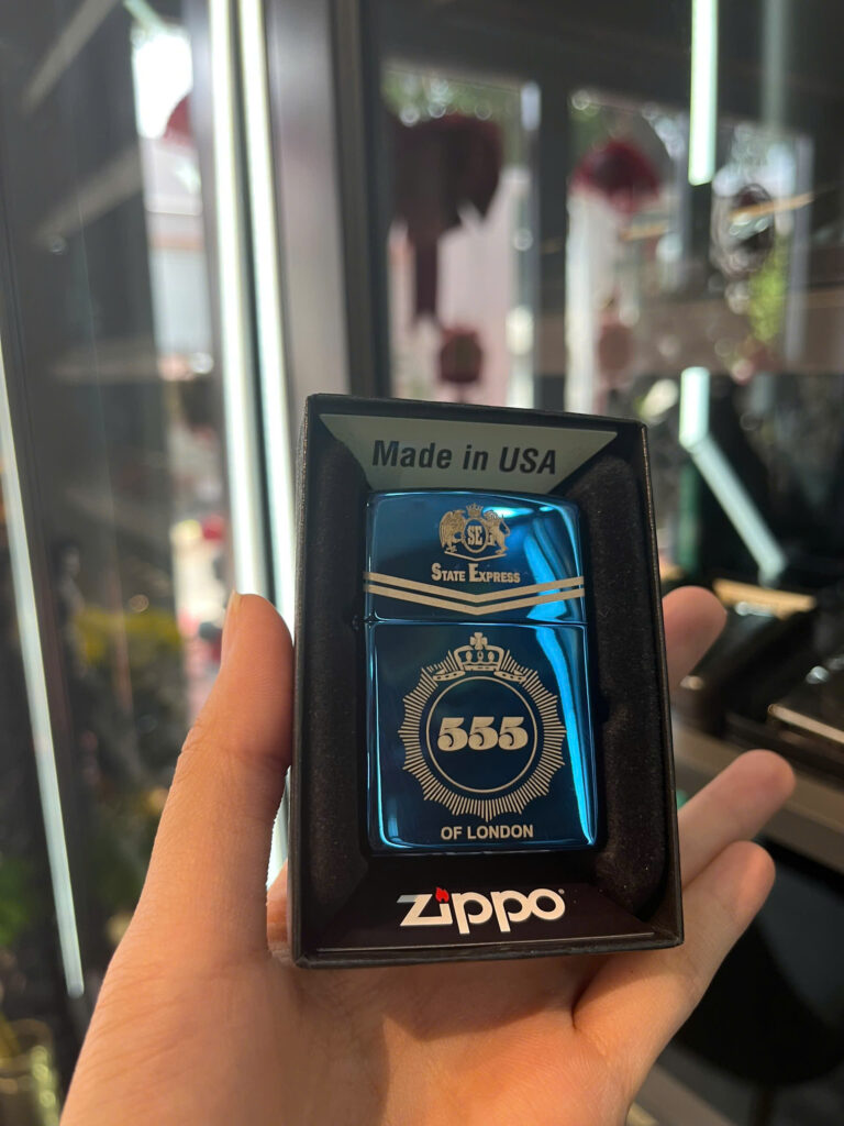 bật lửa zippo khắc hình (2)