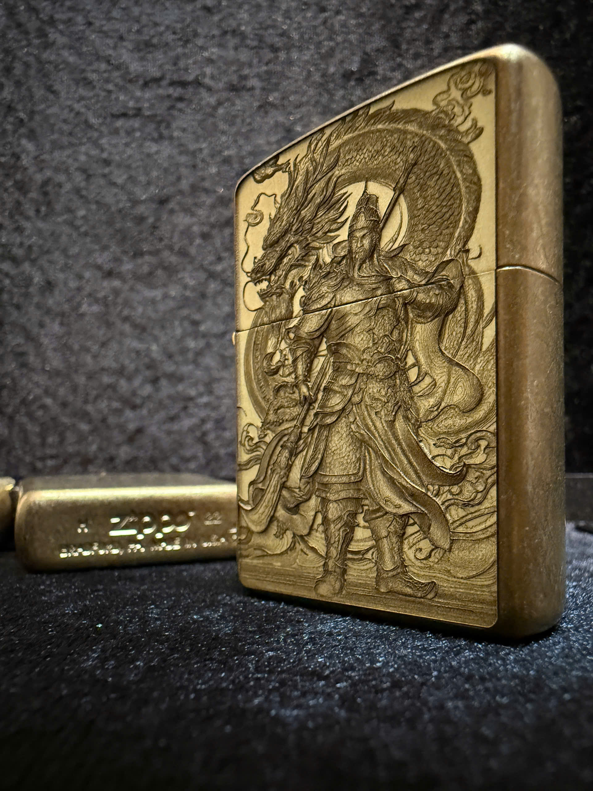 Bật lửa zippo có được mang lên máy bay không? 4 Bat lua zippo co duoc mang len may bay khong 5