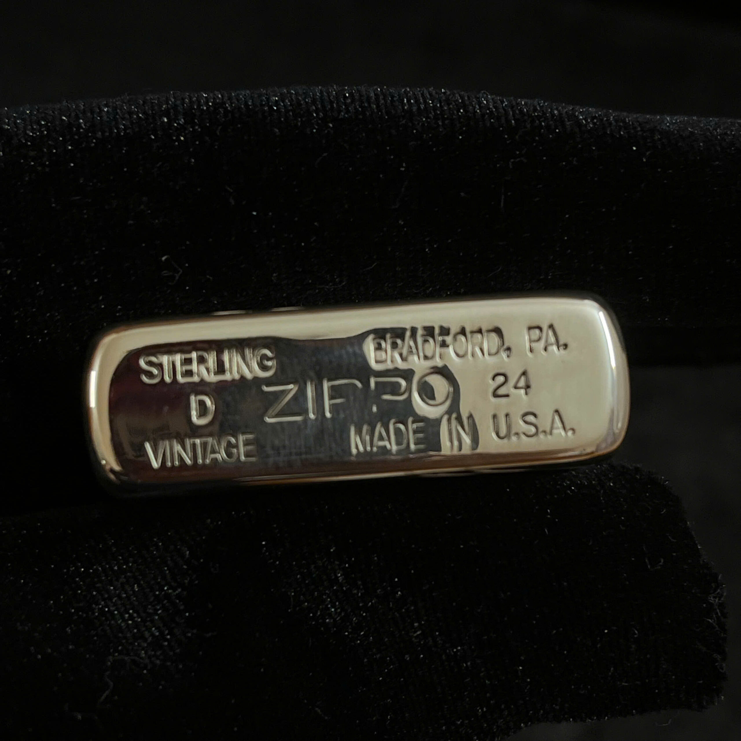 5 loại bật lửa zippo làm quà tặng làm người nhận xiêu lòng 22 Sterling Silver Vintage with Slashes 7 scaled