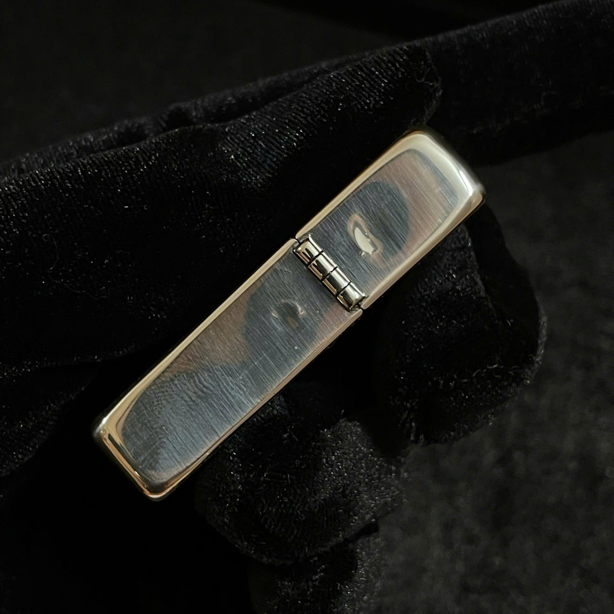5 loại bật lửa zippo làm quà tặng làm người nhận xiêu lòng 23 Zippo Hand Satin Sterling Silver 1941 Replica 2