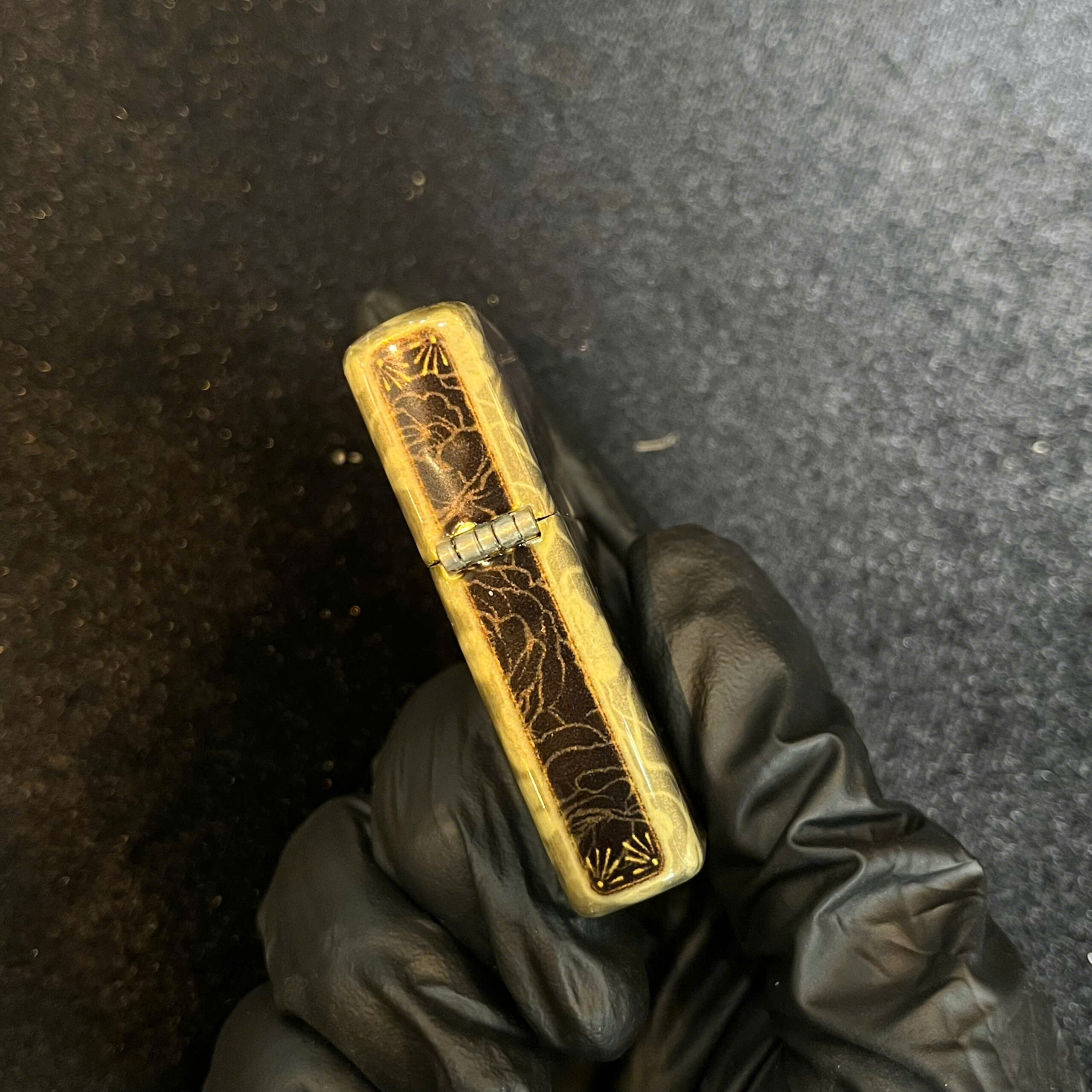 bat lua Zippo lam qua tang sep 11 scaled