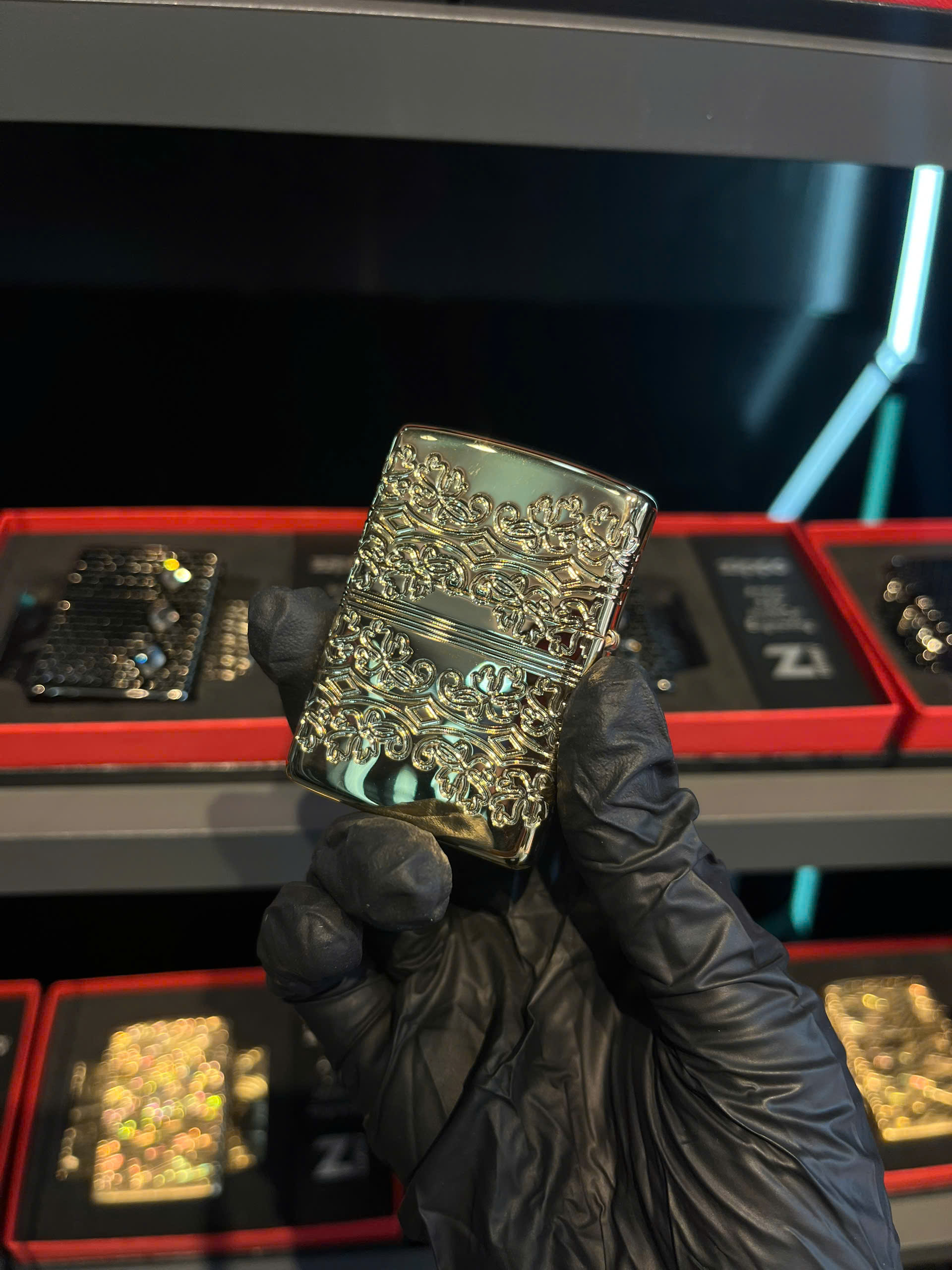Mẫu bật lửa zippo mạ vàng hoàn mỹ tại zippo9999 23 bat lua Zippo ma vang 22