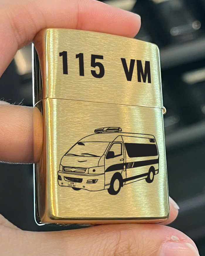 Công nghệ khắc trên nền bật lửa zippo đồng thau nguyên khối 23 bat lua zippo dong thau nguyen khoi 23