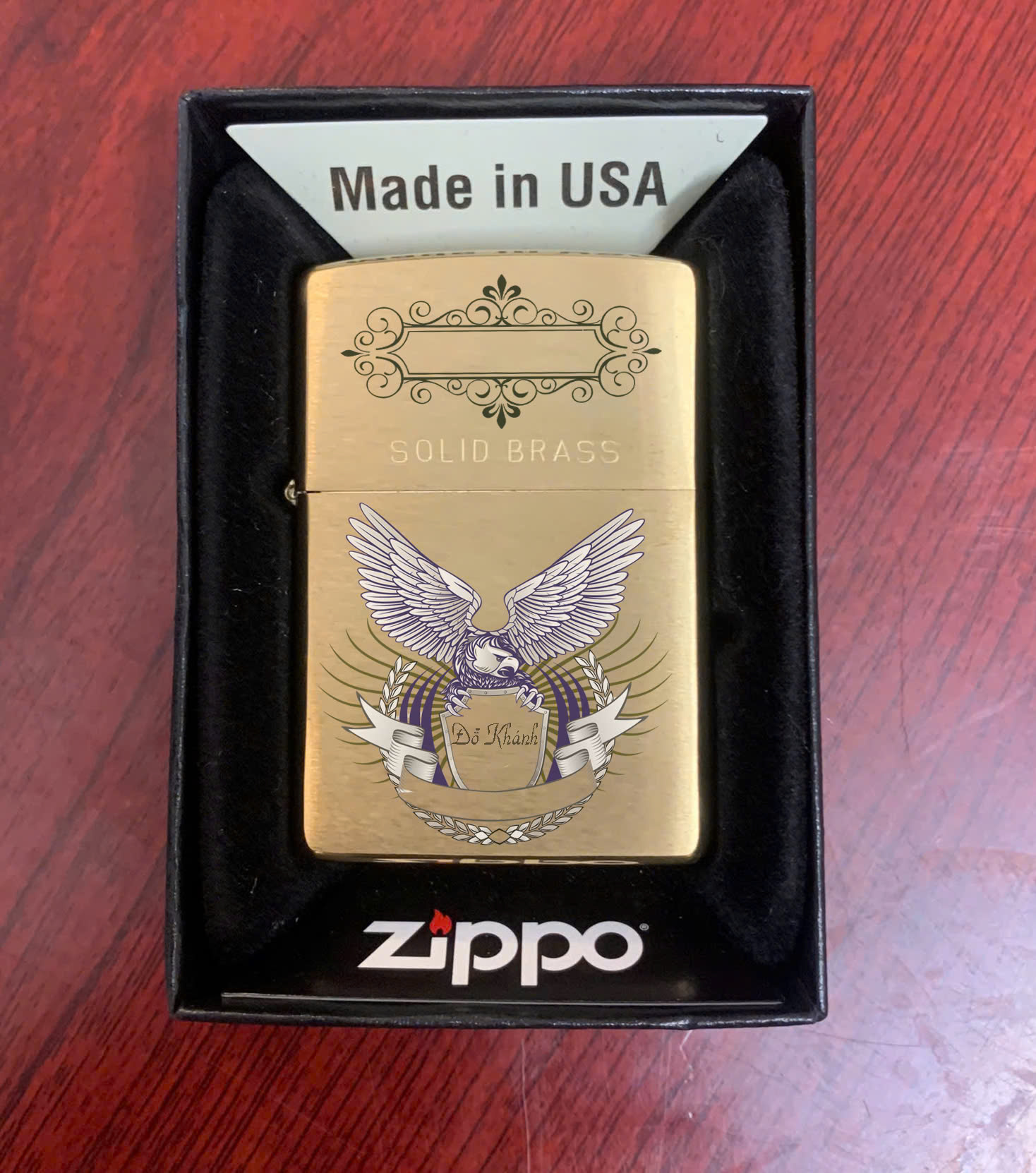 Công nghệ khắc trên nền bật lửa zippo đồng thau nguyên khối 4 bat lua zippo dong thau nguyen khoi 4