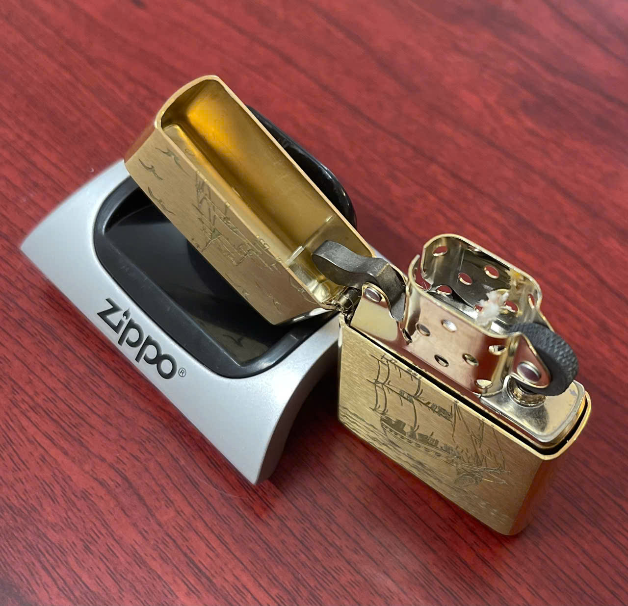 Ý nghĩa bật lửa zippo thuận buồm xuôi gió 12 bat lua zippo thuan buom xuoi gio 12