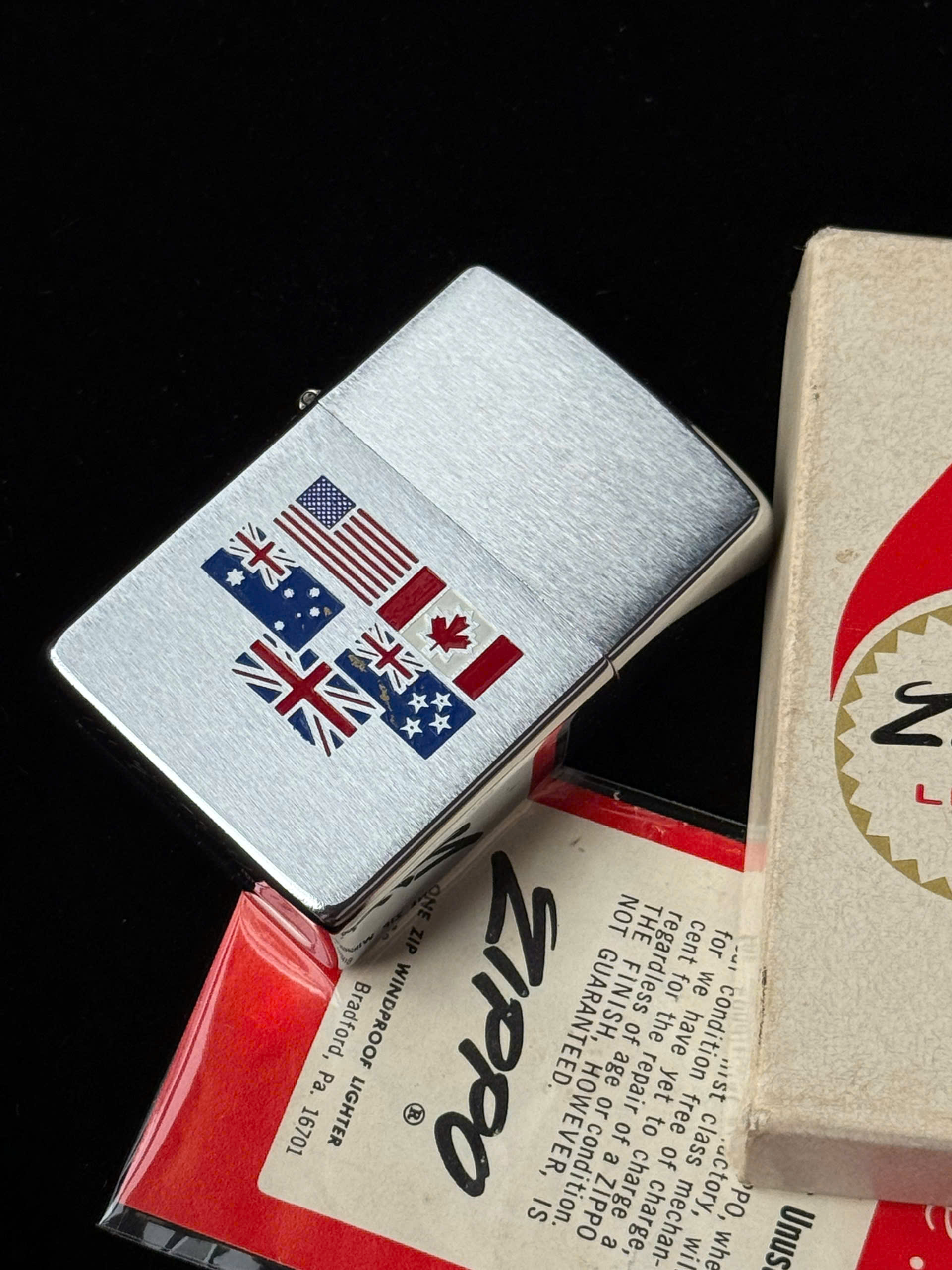 bat lua Zippo co 2