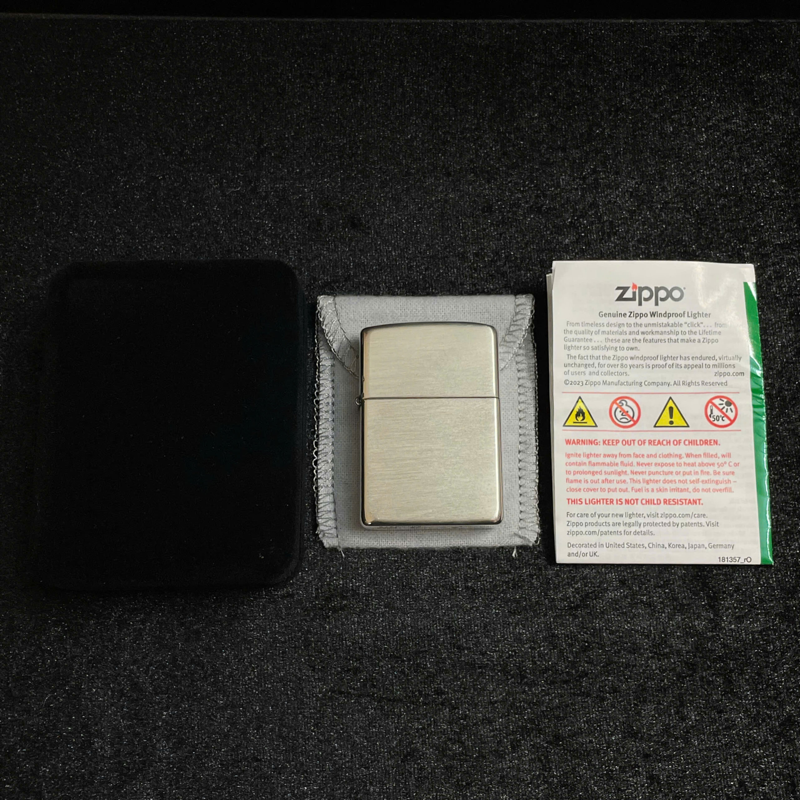 Top 7 bật lửa cổ quý hiếm được nhiều người mua nhất 9 Bat Lua Co Quy Hiem5 5 scaled