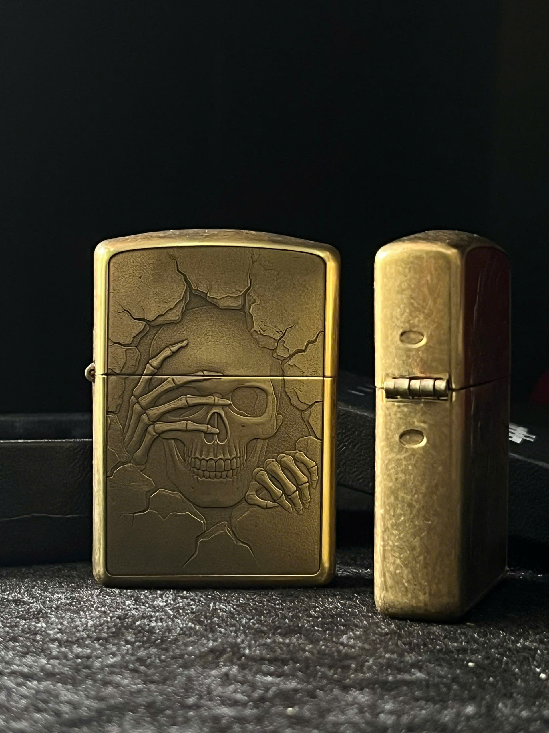Bật lửa zippo khắc 3D chủ đề tử nhãn zippo9999 8 z7686998123435 bb68e805d69a4ea1a786cb40314411db